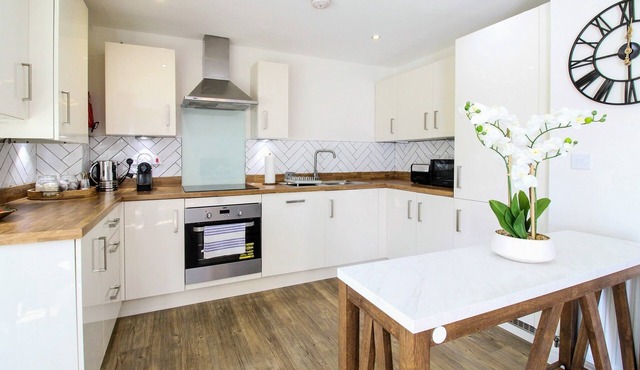 Fairfields View by Pay As U Stay
