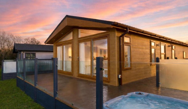Finest Retreats - Heron Luxury Lodge