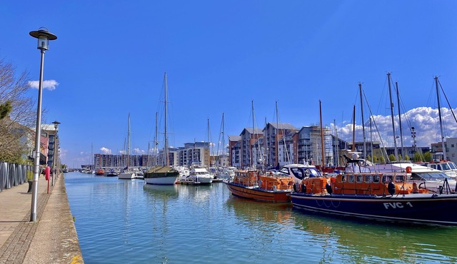 go2 portishead marina hotel