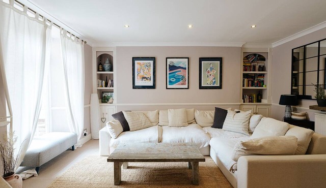 Gorgeous Hideaway in Classy Clifton