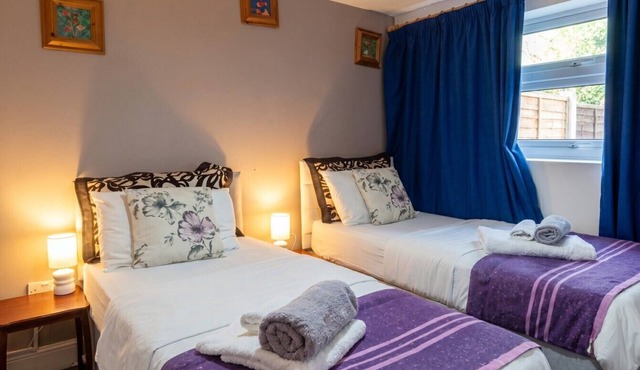 Guest-favourite Birmingham suites with free parking and all amenities