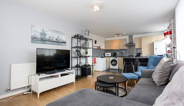 GuestReady - Modern stay in Bispham House