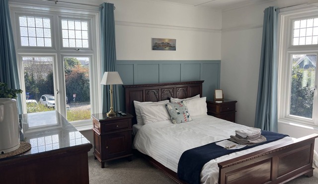 Gwyndra House B&B