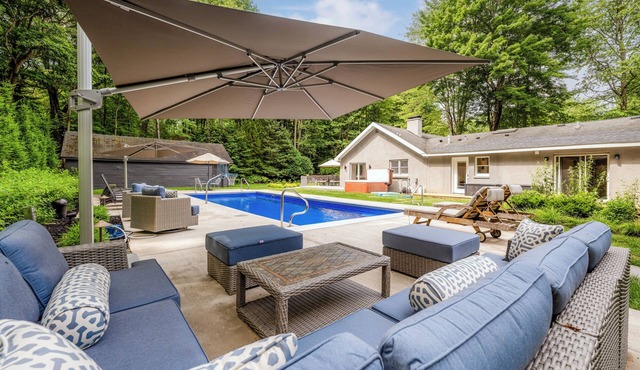 Harbert Hideaway - A 4 min walk to the beach with private pool and hot tub. in Three Oaks
