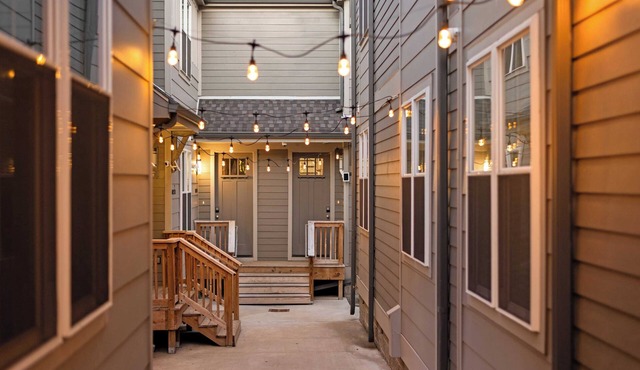 Hart Suite 13 by Avantstay Gorgeous Town House w/Modern Amenities in Nashville!