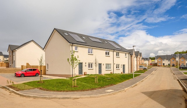 Heather Way Modern 4 Bedroom House - Mayfield, Dalkeith