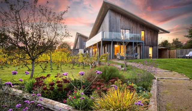 Heron House - Five Bedroom House, Sleeps 12