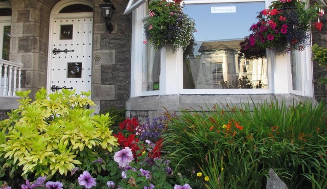 Hillside Bed & Breakfast