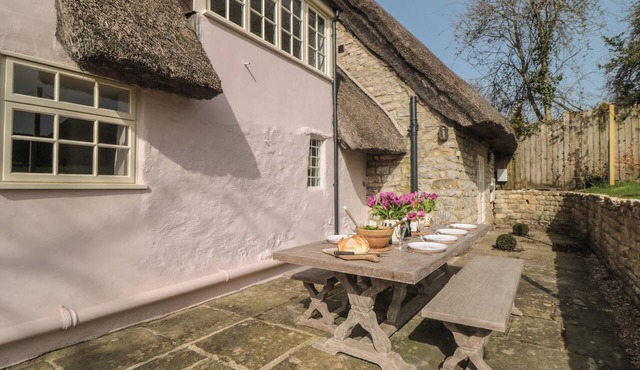 Holly Cottage