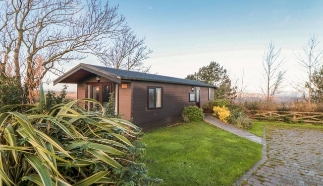 Holly Lodge, Liverton