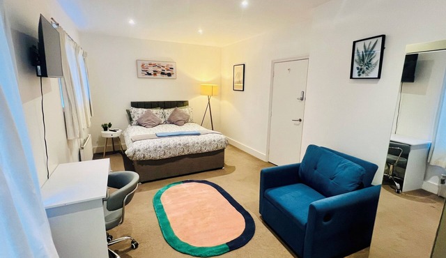 HOME AWAY PENTHOUSE LONDON