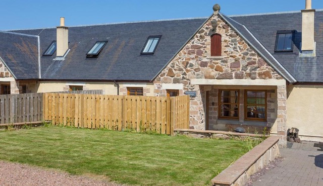 Honeysuckle Cottage at Williamscraig Holiday Cottages