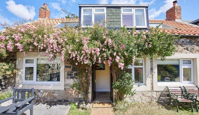 Host & Stay | Eden Cottage
