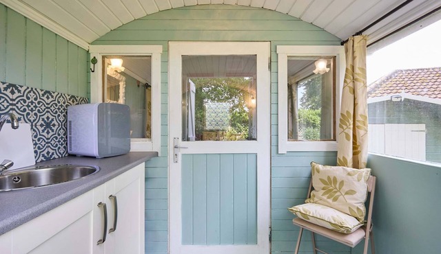 Host Stay Shepherd s Hut