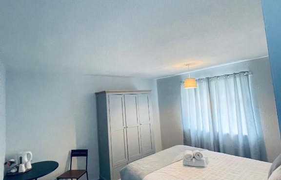 II comfortable room, Shared House