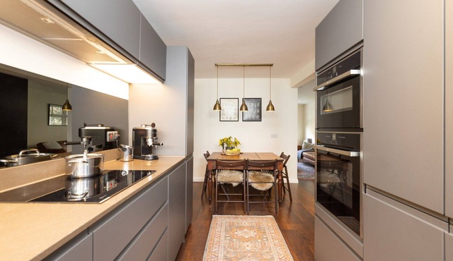 JOIVY Delightful maisonette near Edinburgh Castle