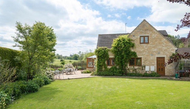 Kingfisher Cottage