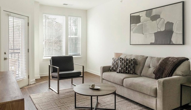 Landing | Beautiful 1BD, Gym, Clubhouse