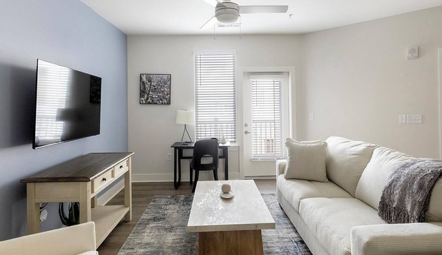 Landing | Incredible 1BD, Yoga Studio, Gym