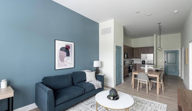 Landing | Incredible 1BD, Gym, Clubhouse