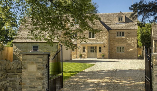 Little Tithe, Bourton-on-the-Hill, Moreton-in-Marsh