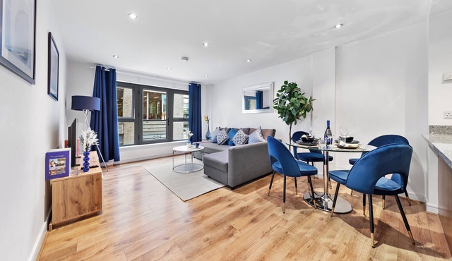 Liverpool Street Retreat