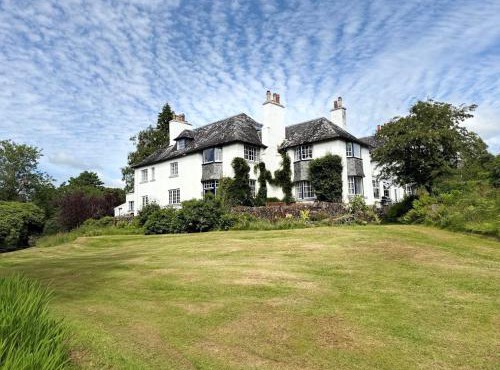 Lonan Country House and Gardens