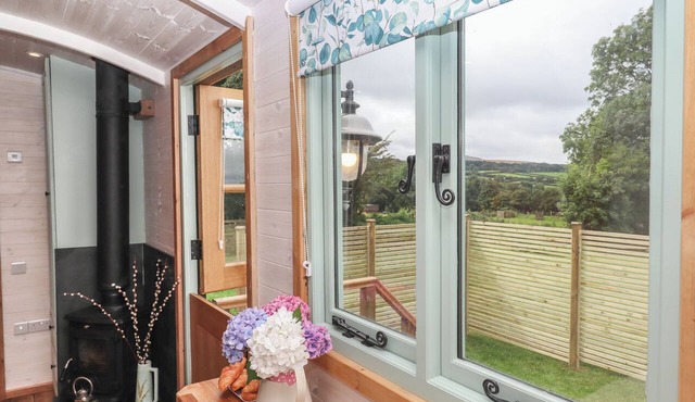 Lottie's Hut