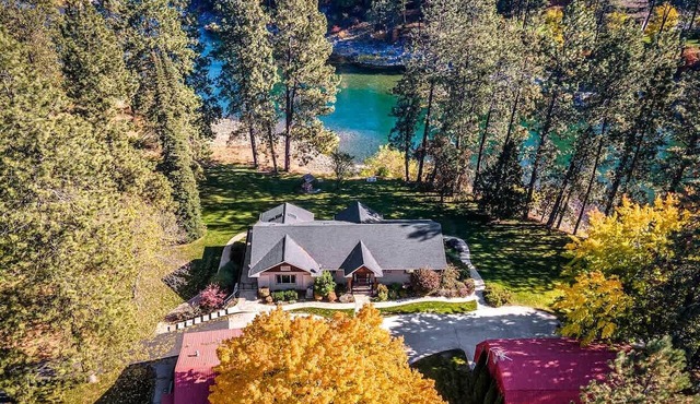 Luxurious, Riverfront Cabin with Panoramic Views of the Spokane River, in Post Falls, Idaho in Post Falls