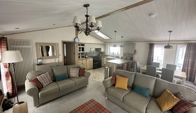 Luxury 6-8 Berth Lodge in the heart of the New Forest