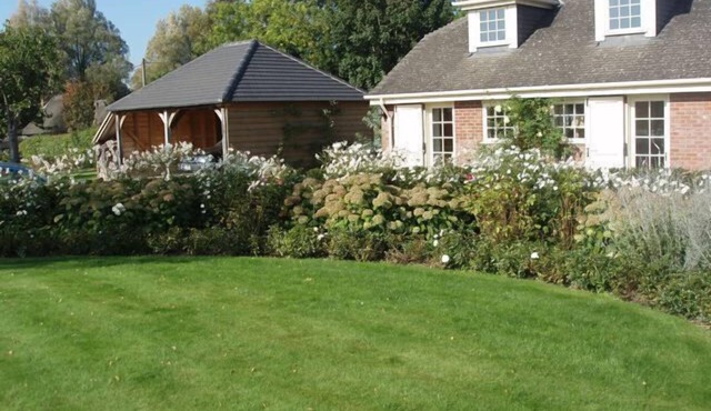Luxury Accommodation In The Renowned Chalke Valley Close To Salisbury