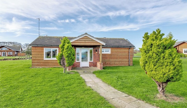Luxury and contemporary retreat with a spacious open plan kitchen/lounge area.