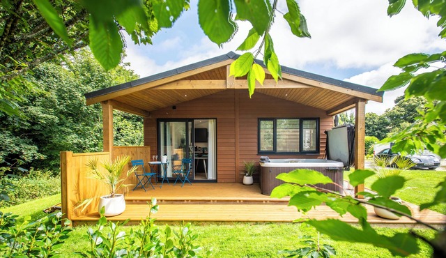 Maple Lodge