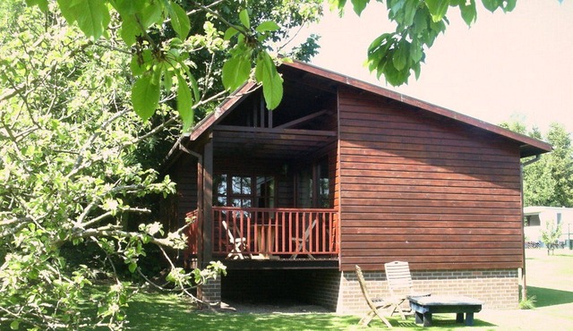 Maple Lodge - Pondfauld Holidays PK12014P