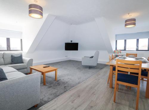 Marine Court Three Bedroom Second-floor Apartment 35