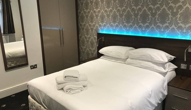 Marlborough Hotel