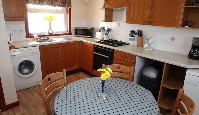 Meadow View - A Two Bed Ensuite Apartment Next to a UNESCO World Heritage Site