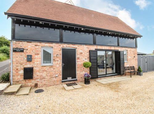 Meadow View Barn in Wareham