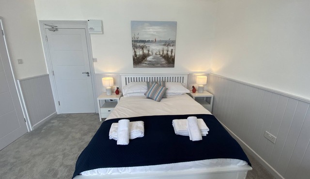 Mermaids View Luxury Studio @ Sunnybeach