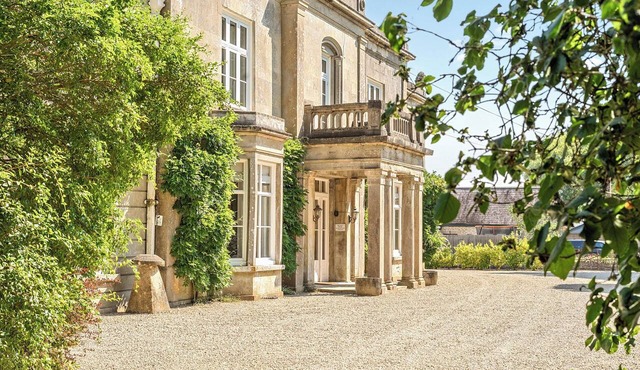 Milton Manor