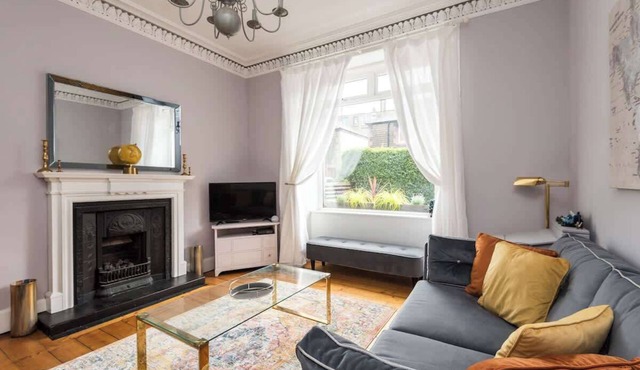 Modern Holyrood Family Retreat