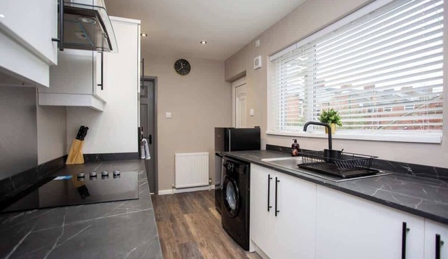 Modern Interior Spacious Four Bedroom Apartment