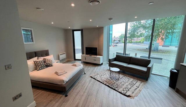 Modern Studio Apartment for 3 pax, Free Parking