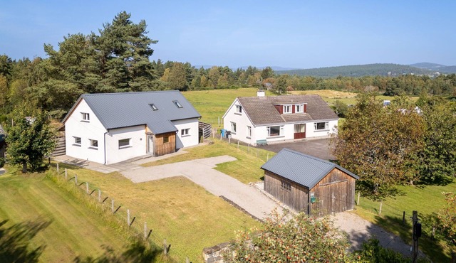 Muir Edge by Interhome