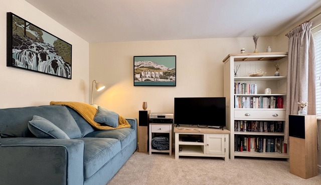 Muriau Tref - Three Bedroom Cottage, Sleeps 4