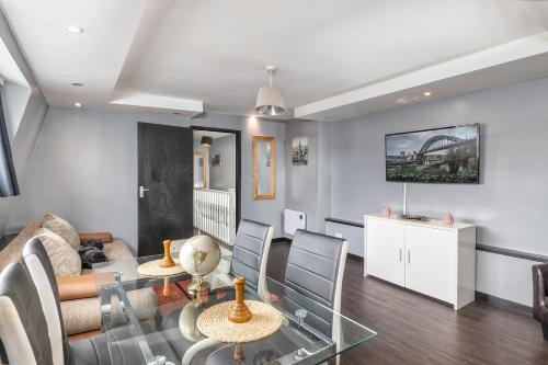 Newcastle city apartment