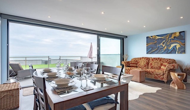 Oceanfront Villa with Stunning Beach Views
