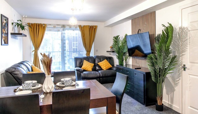 Open Mind Property - Luxury Apartment Near Hospital
