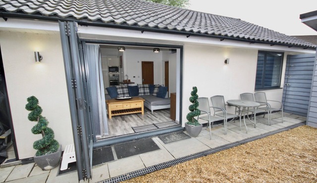 Pamper House Holiday Home And Annex