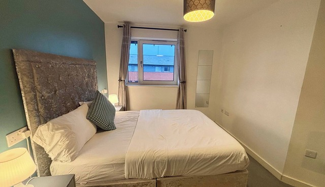 Peaceful Urban Retreat in Wolverhampton City